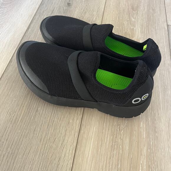 Oofos OOmg Low Eeze Women's 9 Slip On Black Recovery Comfort Shoe Low Fibre - Picture 8 of 9